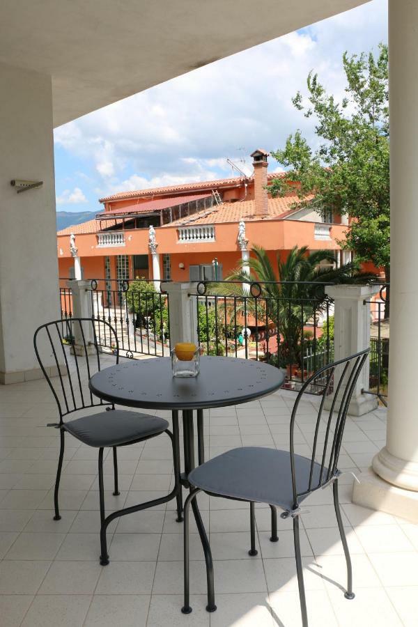 B&B Tenuta Bianca Oliveto Citra 外观 照片